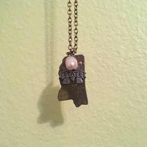 Mississippi State Necklace
